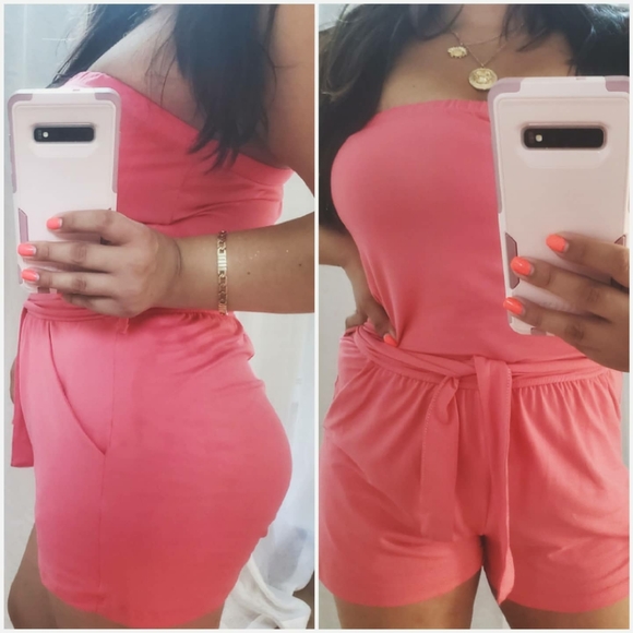 CORAL Solid strapless Romper,comfortable & cute🛍 - Picture 1 of 3
